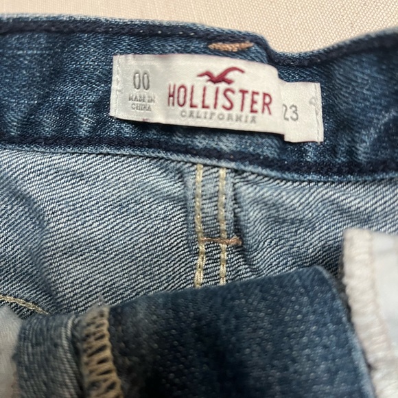 Hollister shorts - Picture 2 of 3
